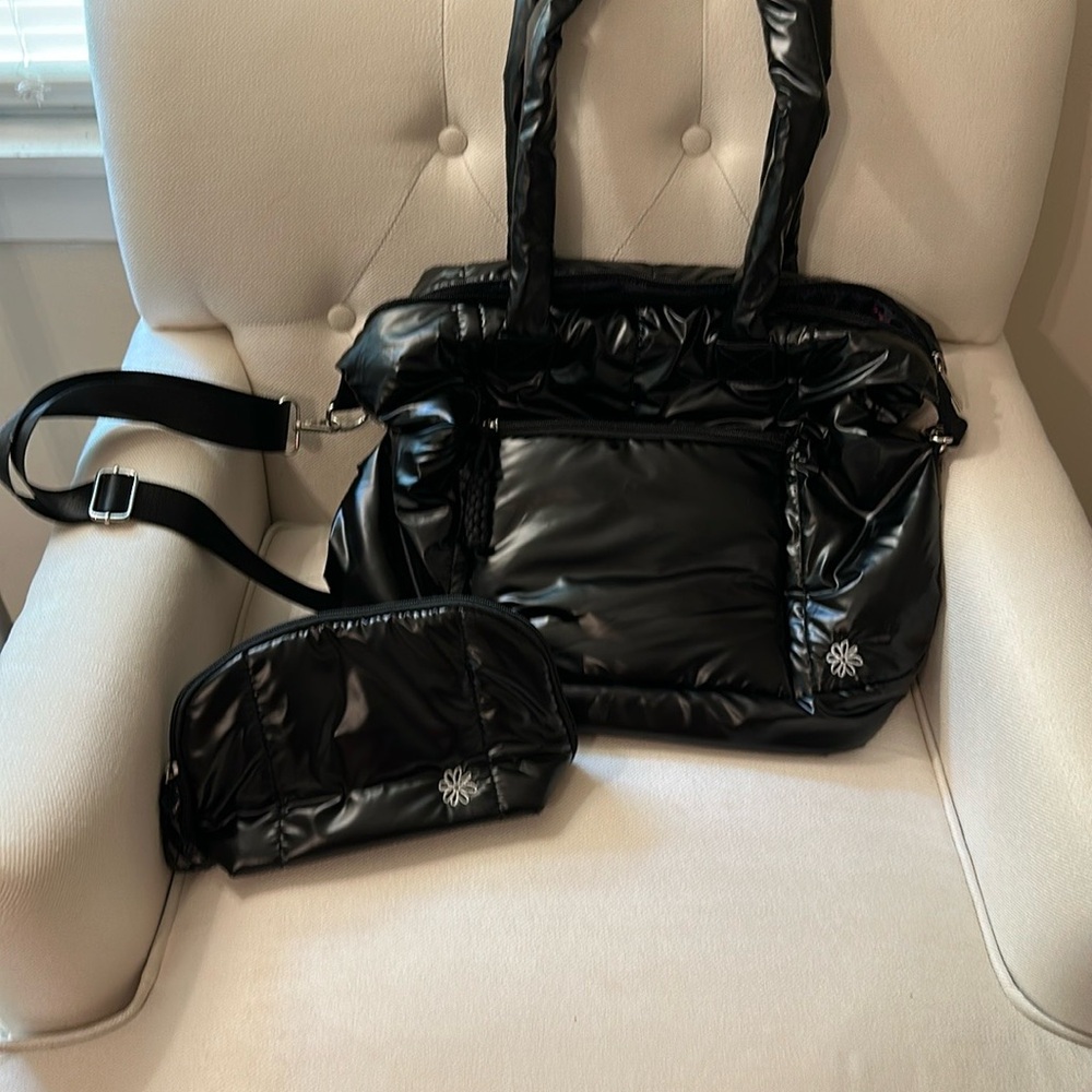 Sleek Denise Austin Puffer Day Tote with Cosmetic Bag with Glossy Finish